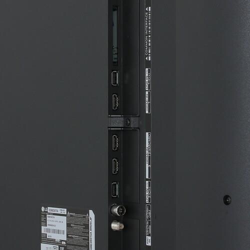 55" (138 см) Телевизор LG 55QNED80T6A черный